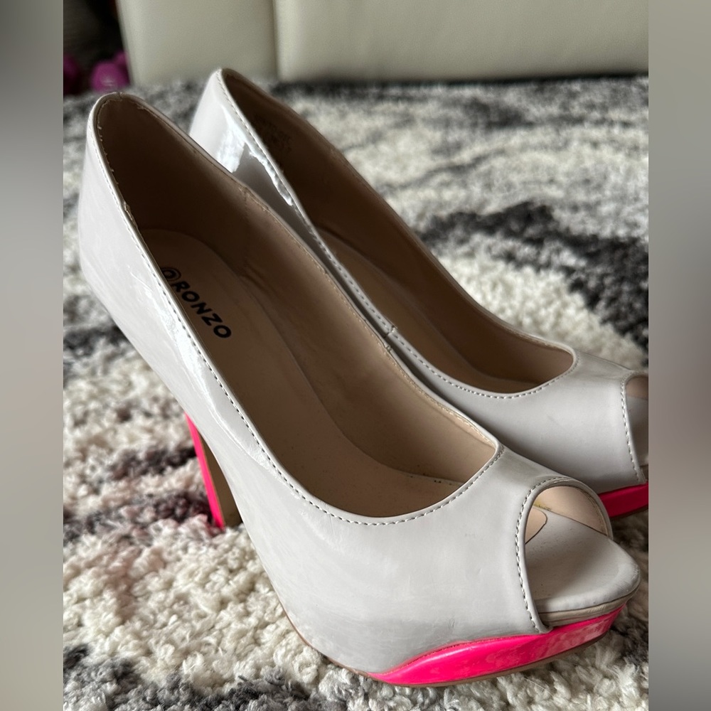 Ronzo heels